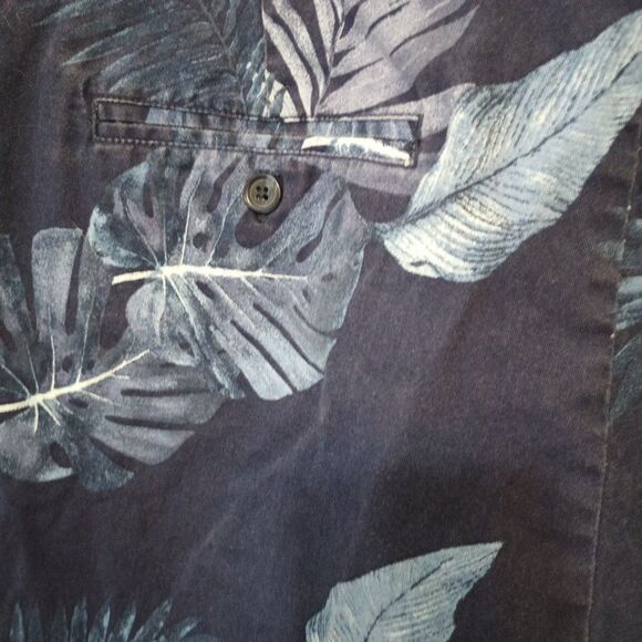 Old Navy Men’s Blue Palm Print Shorts 38 Built-In Flex Ultimate Slim Casual Summ - Picture 4 of 12